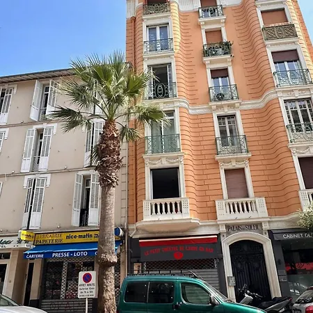 Apartment Palais Du Soleil Dans Un Immeuble Art Deco Antibes